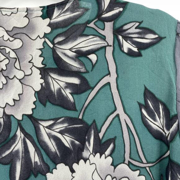 Citron Blouse Womens Size Medium Green Silk Floral V-Neck Button Santa Monica - Picture 9 of 9